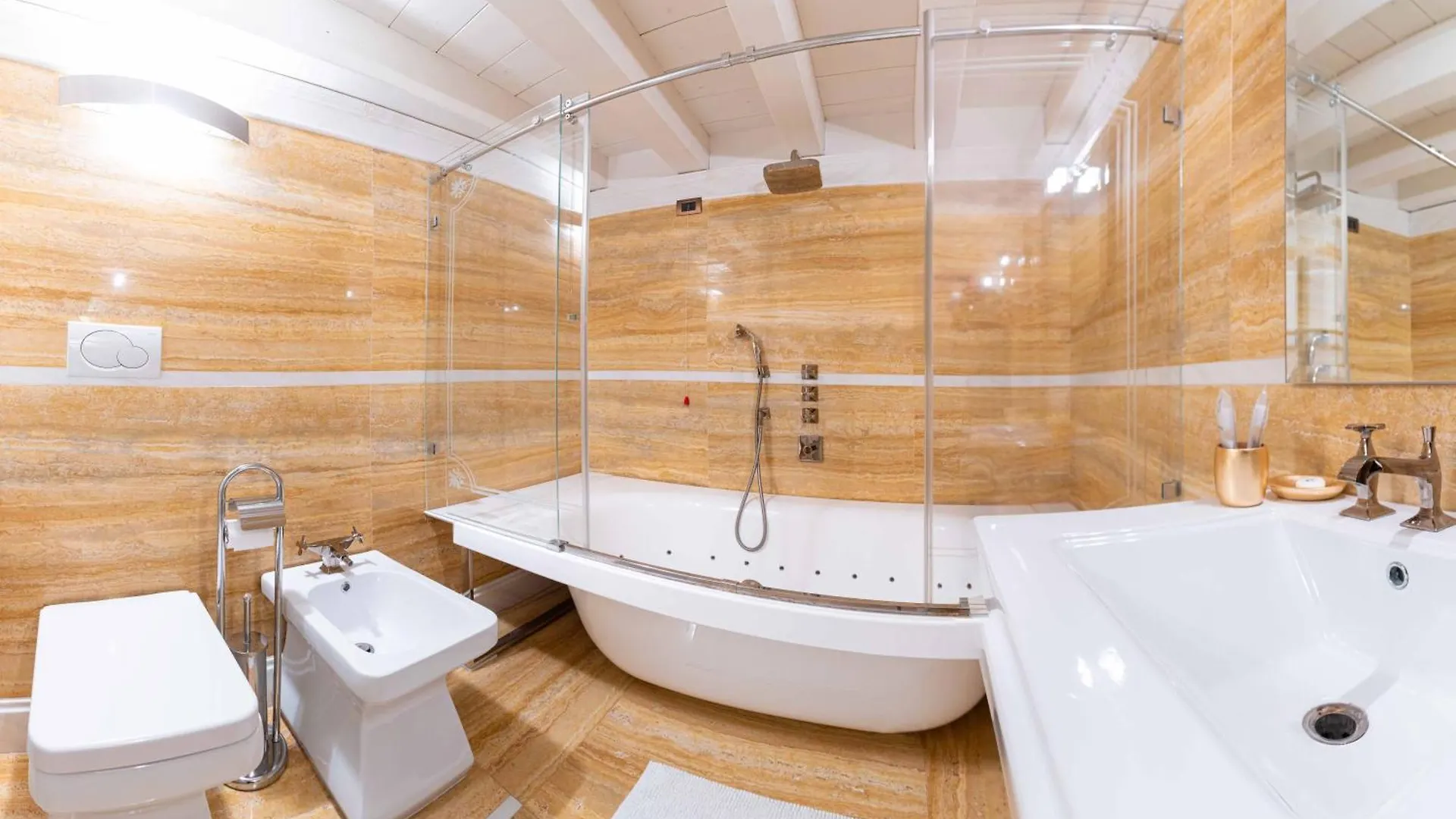 בית הארחה ורונה Corte Farina Suites איטליה
