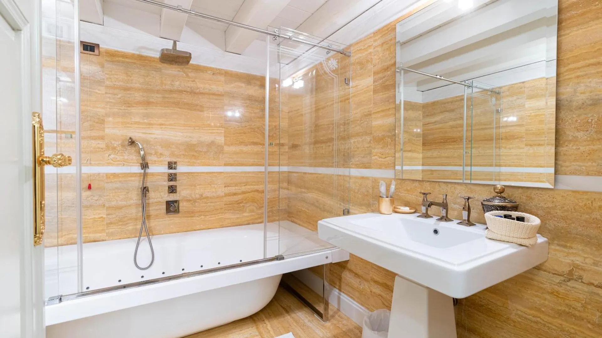 Corte Farina Suites Verona Gasthof