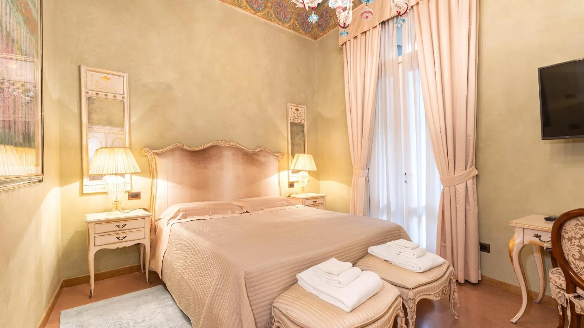 Kontakte von Corte Farina Suites